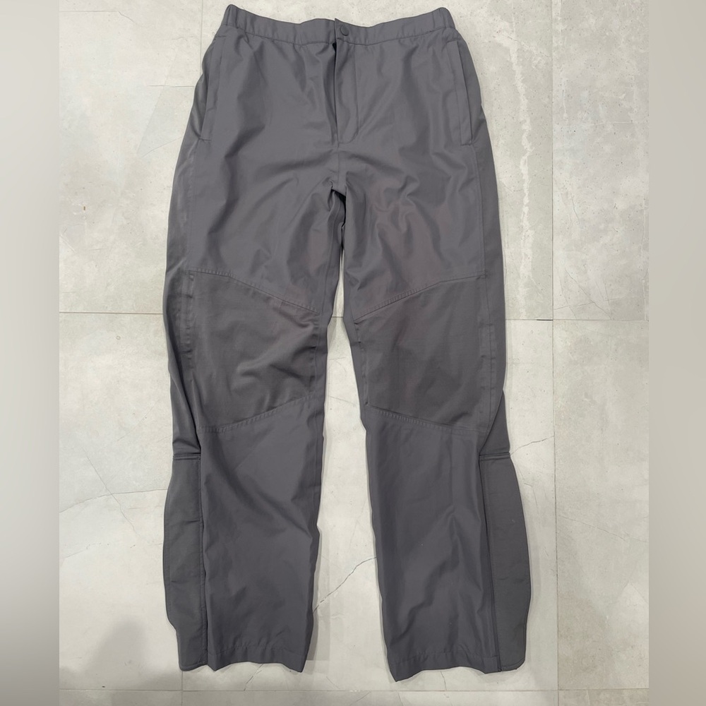 Arnold Palmer Rain Pants. Men’s medium